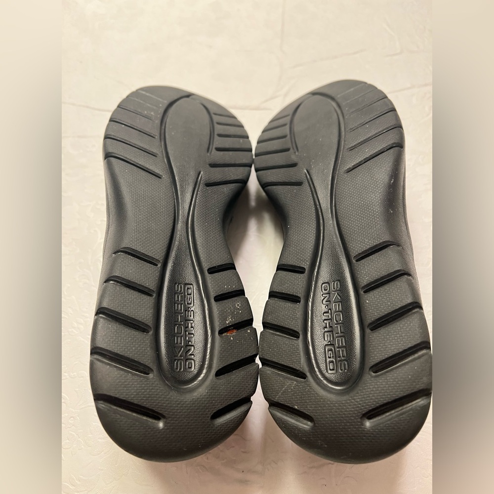 Skechers Women's Black Slip-On Flats - Picture 6 of 8